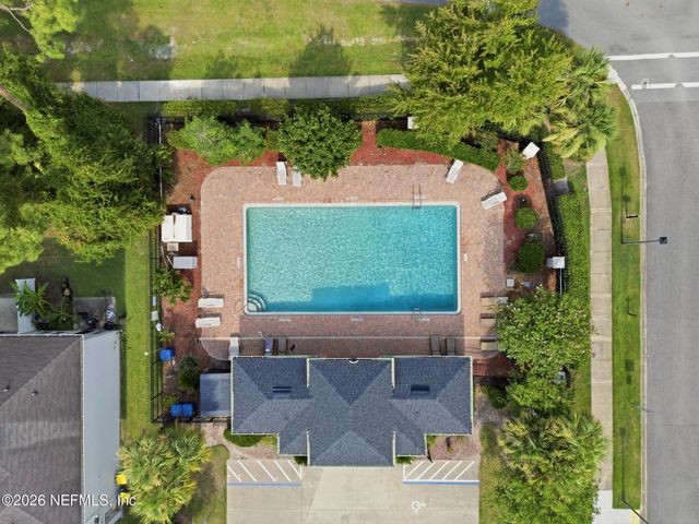 1827 BISCAYNE BAY Circle, Jacksonville, FL 32218
