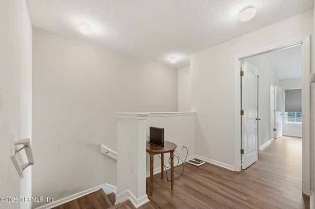 1827 BISCAYNE BAY Circle, Jacksonville, FL 32218