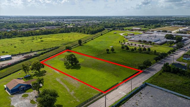 5706 S Acres Drive, Houston, TX 77048