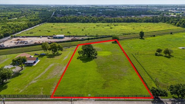 5706 S Acres Drive, Houston, TX 77048