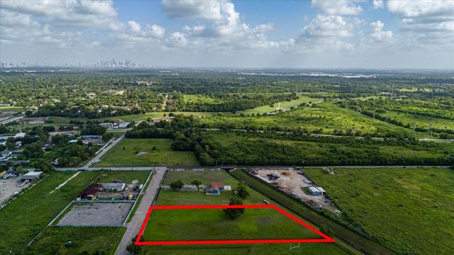 5706 S Acres Drive, Houston, TX 77048