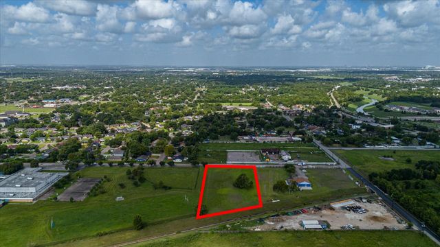 5706 S Acres Drive, Houston, TX 77048