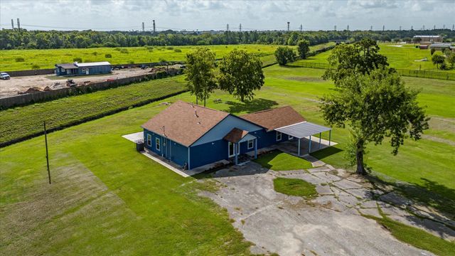 5706 S Acres Drive, Houston, TX 77048