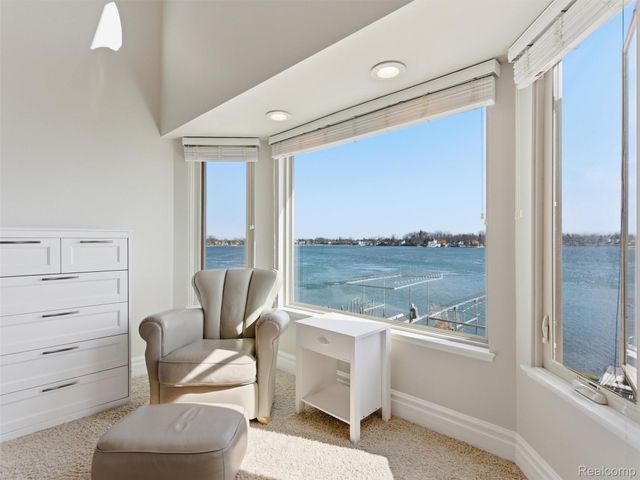 12183 Margaret Drive, Fenton Charter Township, MI 48430