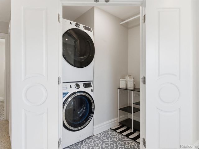 12183 Margaret Drive, Fenton Charter Township, MI 48430