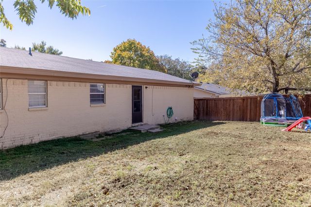 200 Hale Avenue, Decatur, TX 76234