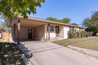 200 Hale Avenue, Decatur, TX 76234