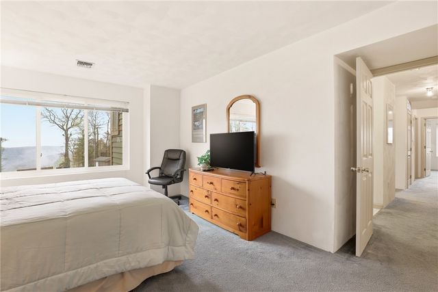 5319 Summit Drive, Hidden Valley, PA 15502
