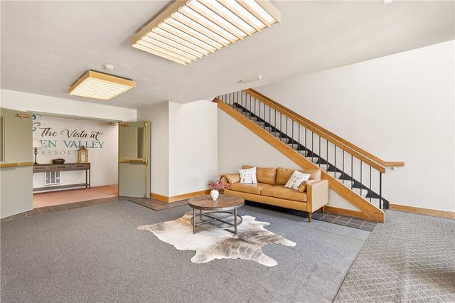 5319 Summit Drive, Hidden Valley, PA 15502