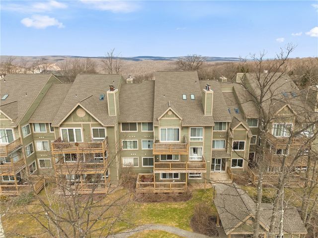 5319 Summit Drive, Hidden Valley, PA 15502