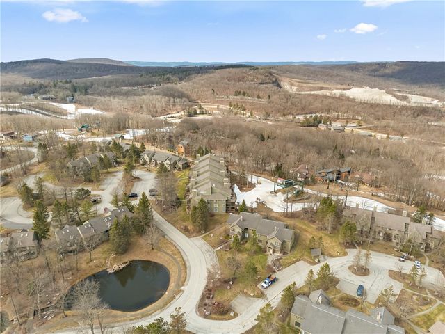 5319 Summit Drive, Hidden Valley, PA 15502