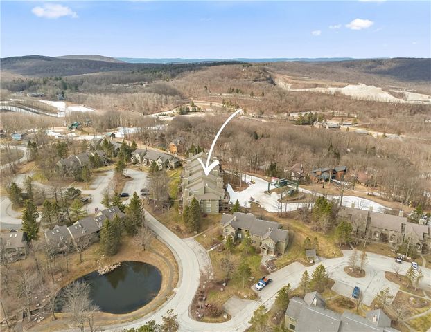 5319 Summit Drive, Hidden Valley, PA 15502
