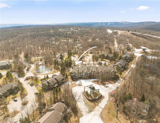 5319 Summit Drive, Hidden Valley, PA 15502