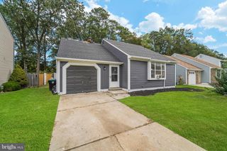 31 ACORN CT, Sicklerville, NJ 08081