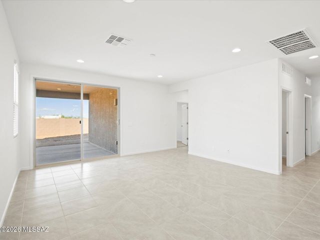 5142 W Bowen House Road, Tucson, AZ 85757