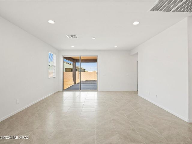 5142 W Bowen House Road, Tucson, AZ 85757