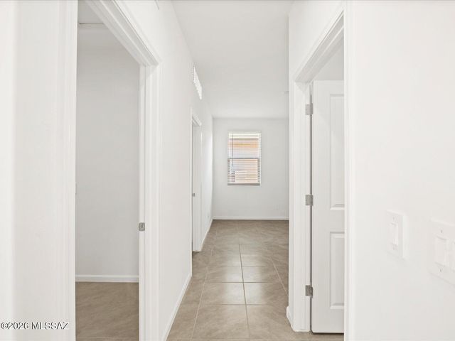 5142 W Bowen House Road, Tucson, AZ 85757