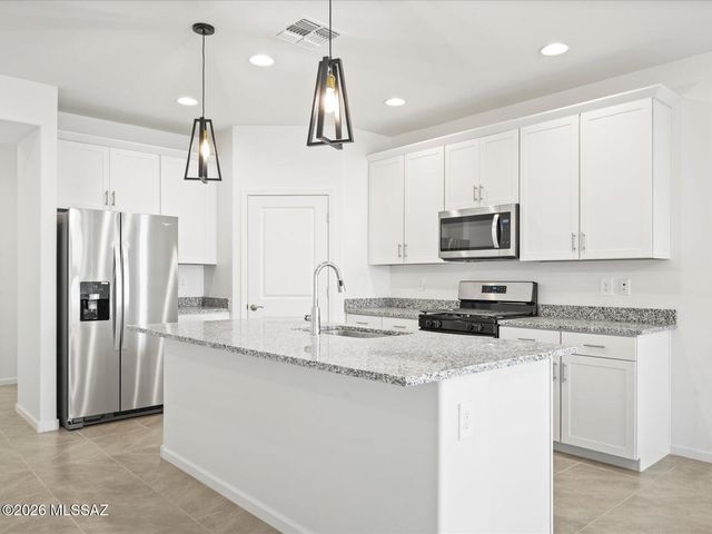 5142 W Bowen House Road, Tucson, AZ 85757