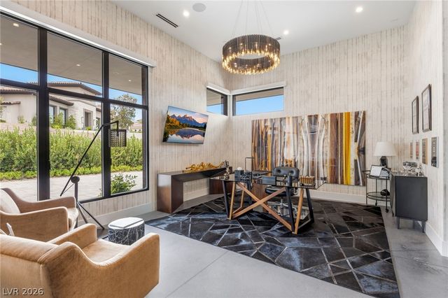 69 Olympia Canyon Way, Las Vegas, NV 89141