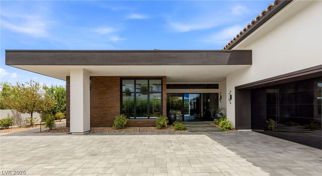 69 Olympia Canyon Way, Las Vegas, NV 89141