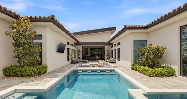 69 Olympia Canyon Way, Las Vegas, NV 89141