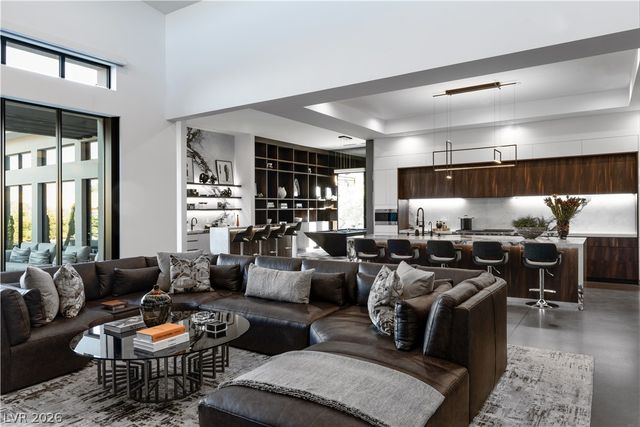 69 Olympia Canyon Way, Las Vegas, NV 89141