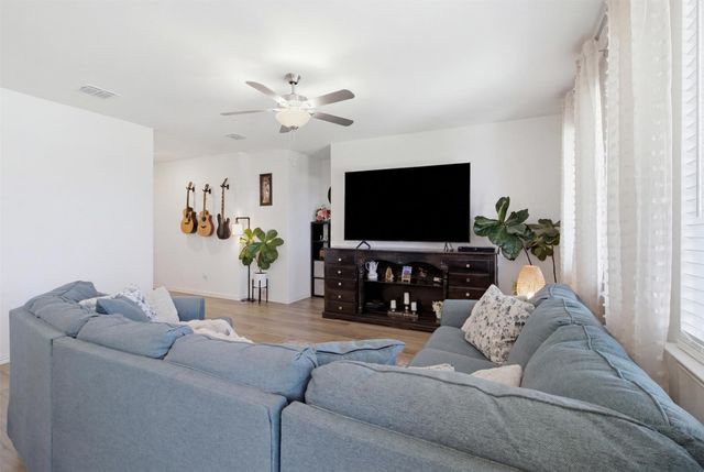 3308 Chasemoor Drive, Denton, TX 76207