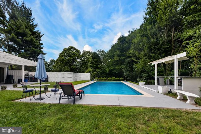 10 SHANANDALE CT, Silver Spring, MD 20904