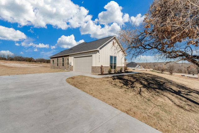7017 Ranch View Place, Springtown, TX 76082