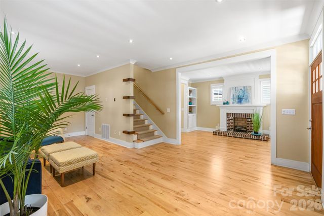 323 Rensselaer Avenue, Charlotte, NC 28203