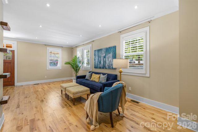 323 Rensselaer Avenue, Charlotte, NC 28203