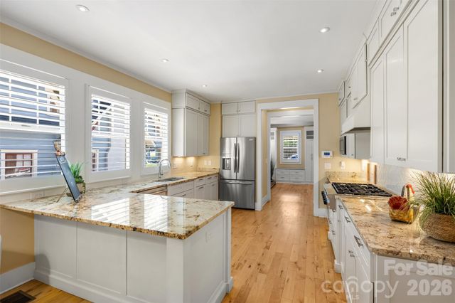 323 Rensselaer Avenue, Charlotte, NC 28203
