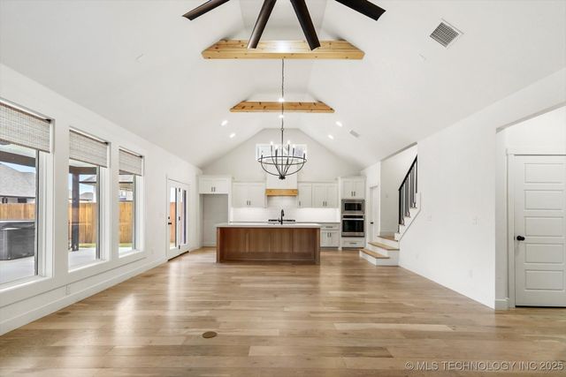 13716 S 21st Court E, Bixby, OK 74008