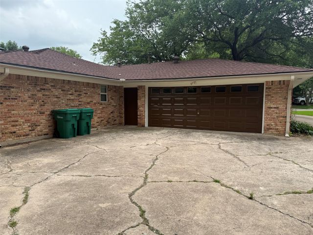 1601 Skyline Drive, Sherman, TX 75092