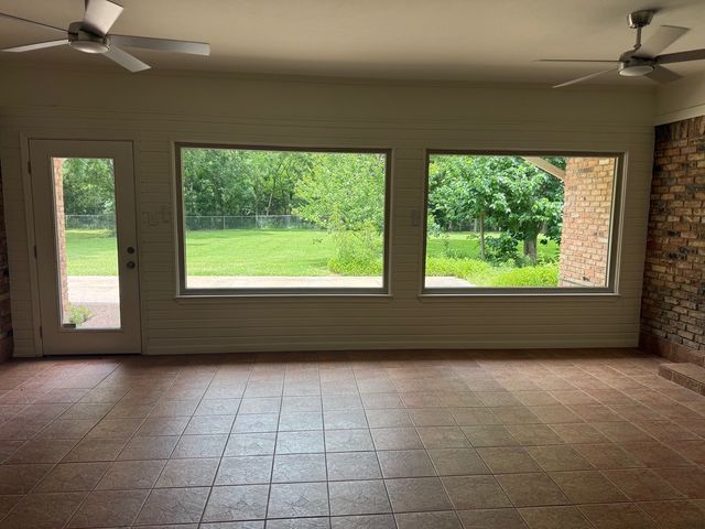 1601 Skyline Drive, Sherman, TX 75092