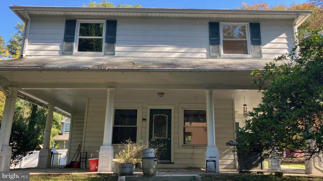 1056 RIVER RD, Trenton, NJ 08628