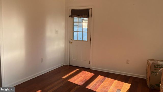 1056 RIVER RD, Trenton, NJ 08628