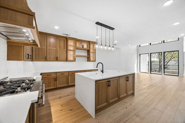 118 S Church Street, Mckinney, TX 75069