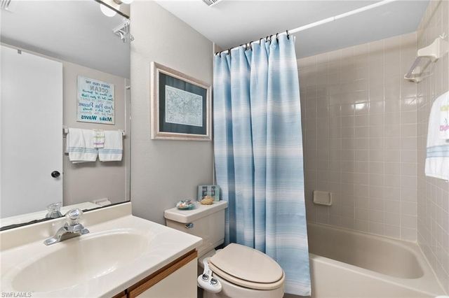 100 Stevens Landing DR # 305, Marco Island, FL 34145