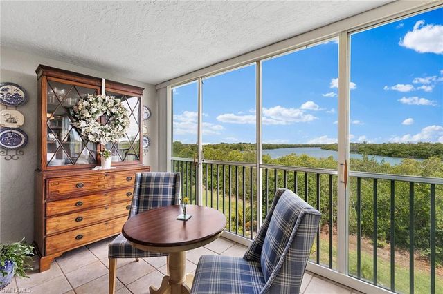 100 Stevens Landing DR # 305, Marco Island, FL 34145