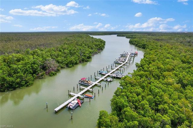 100 Stevens Landing DR # 305, Marco Island, FL 34145