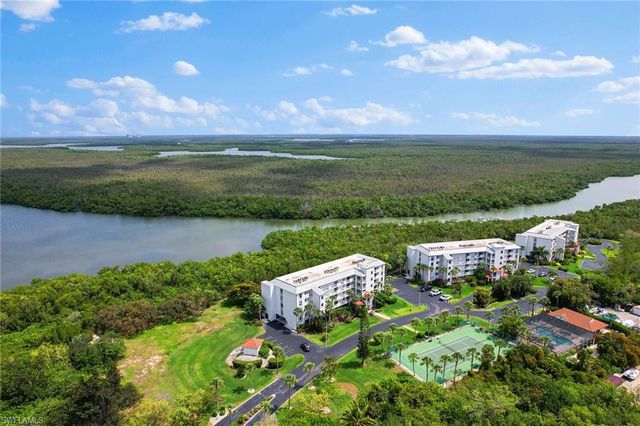 100 Stevens Landing DR # 305, Marco Island, FL 34145