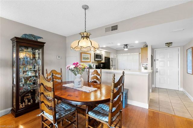 100 Stevens Landing DR # 305, Marco Island, FL 34145