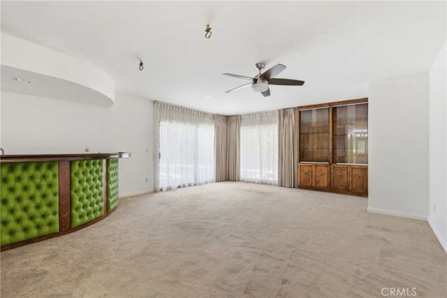 4908 Calvin Avenue, Tarzana, CA 91356