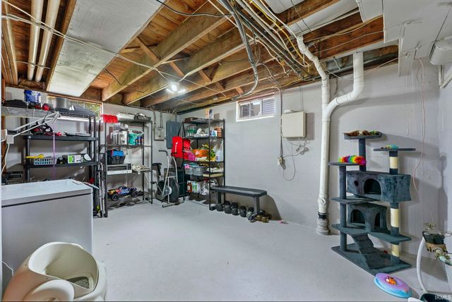 1646 Spring Street, Fort Wayne, IN 46808