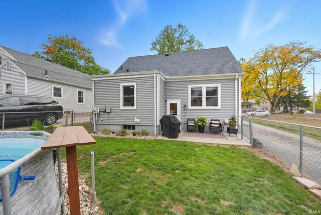 1646 Spring Street, Fort Wayne, IN 46808