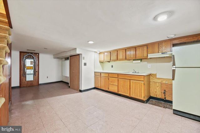 1118 WOLF ST, Philadelphia, PA 19148