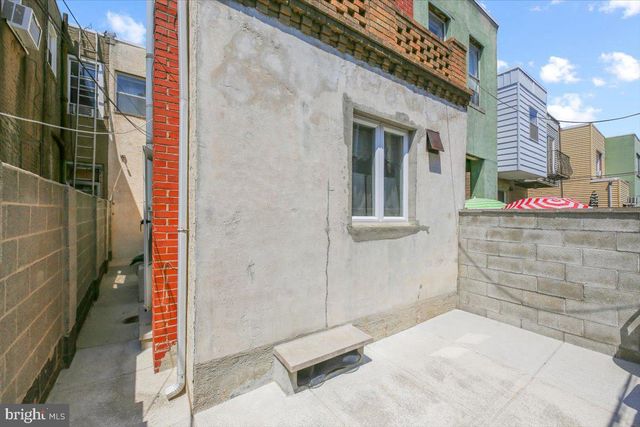 1118 WOLF ST, Philadelphia, PA 19148