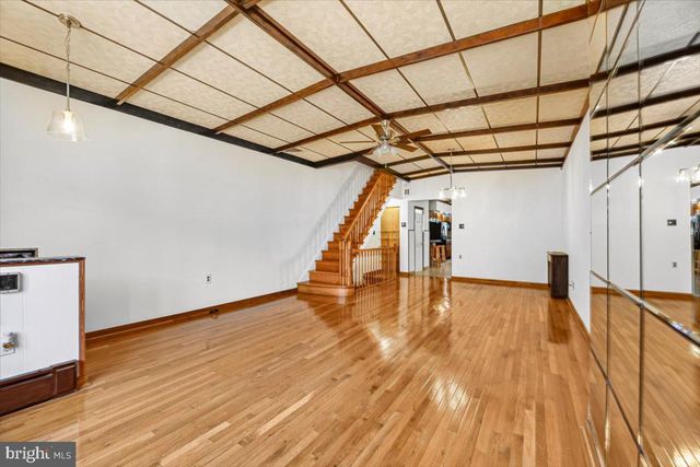 1118 WOLF ST, Philadelphia, PA 19148