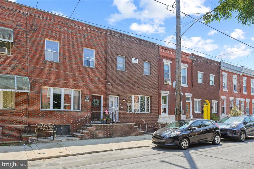 1118 WOLF ST, Philadelphia, PA 19148
